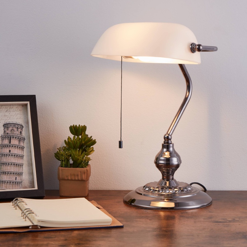 Nickel antik Bankerlampe Stahl, Lugco, mit Zugschalter