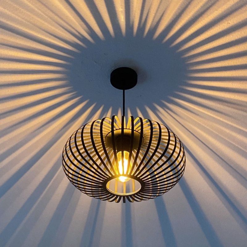 Industrielle Pendelleuchte Lieve, schwarz, Metall