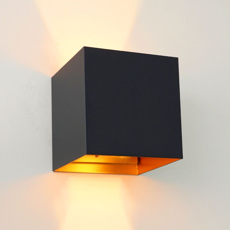 Up down Wandleuchte Schwarz und Gold, Dion, 6W, 2700K LED, IP65 Up down Wandleuchte Schwarz und Gold, Dion, 6W, 2700K LED, IP65