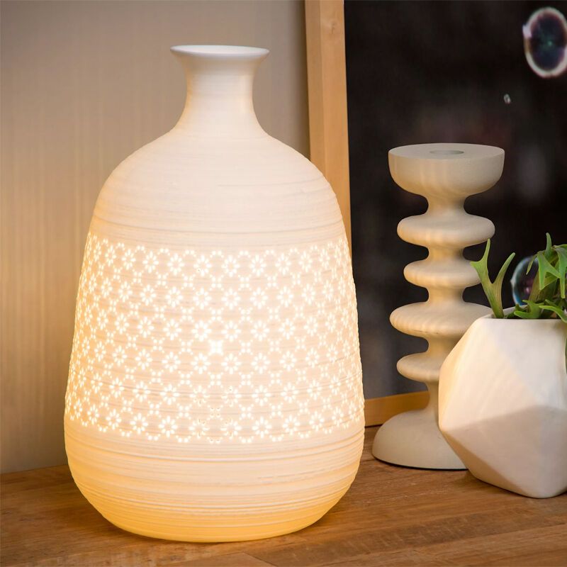 Weiße Tischleuchte Retro, Tiesse, mit Schalter Weiße Tischleuchte Retro, Tiesse, mit Schalter