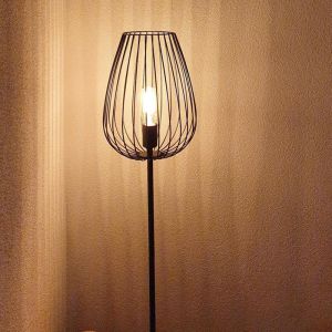 Schwarze moderne Stehlampe Metall, Kitana, mit Schalter