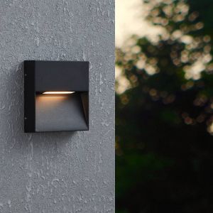 Schwarze moderne Außenleuchte Aluminium, Lamar, 4,8W, warm- bis kaltweiß einstellbare LED, IP65