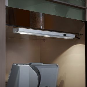 Silberne Küchenschrankbeleuchtung Kunststoff, Sarila, 1W, 3000K LED, mit Schalter