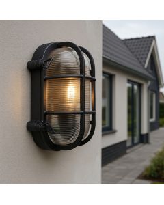 Industrielle Außenleuchte Schwarz, Luce, IP44