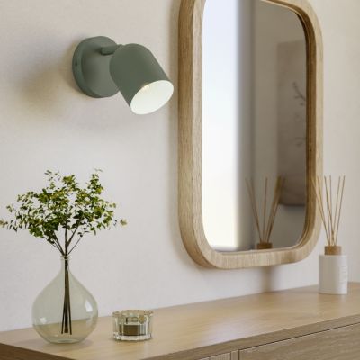 Grüne vintage Wandleuchte Stahl, Tjitte