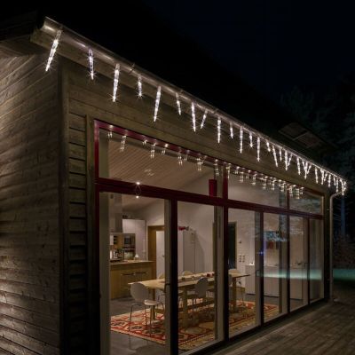 32 Outdoor-Eiszapfen, verschiedene Höhen, 7,75m breit