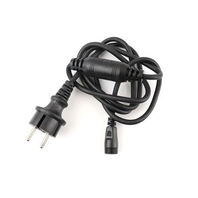 Schwarzes Verbindungskabel, 5 Ampere, maximal 600 Watt