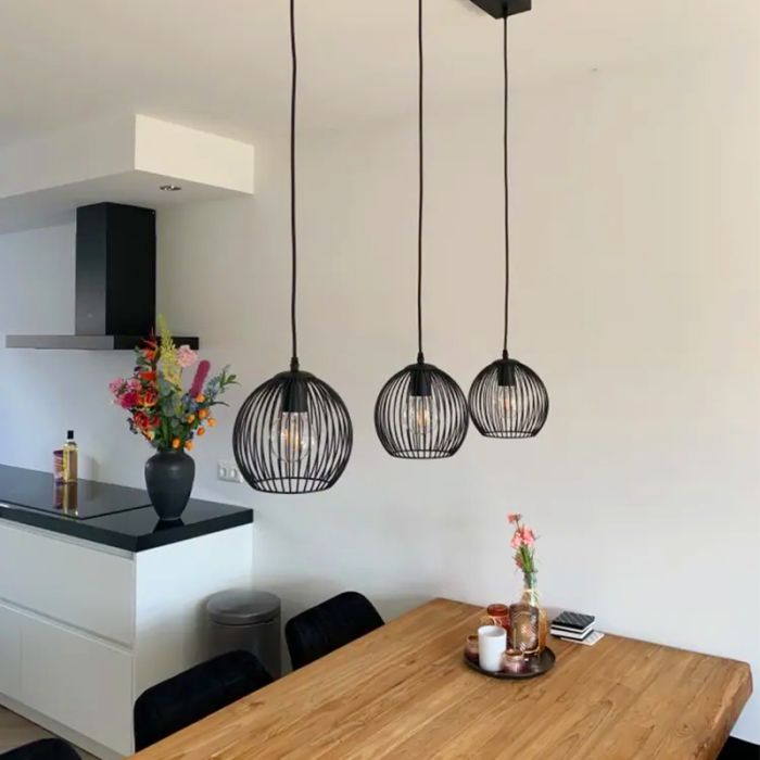 Industrielle Pendelleuchte Wiro, schwarz, Metall