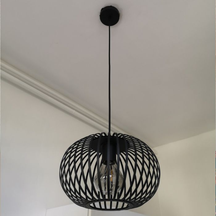 Industrielle Pendelleuchte Lieve, schwarz, Metall