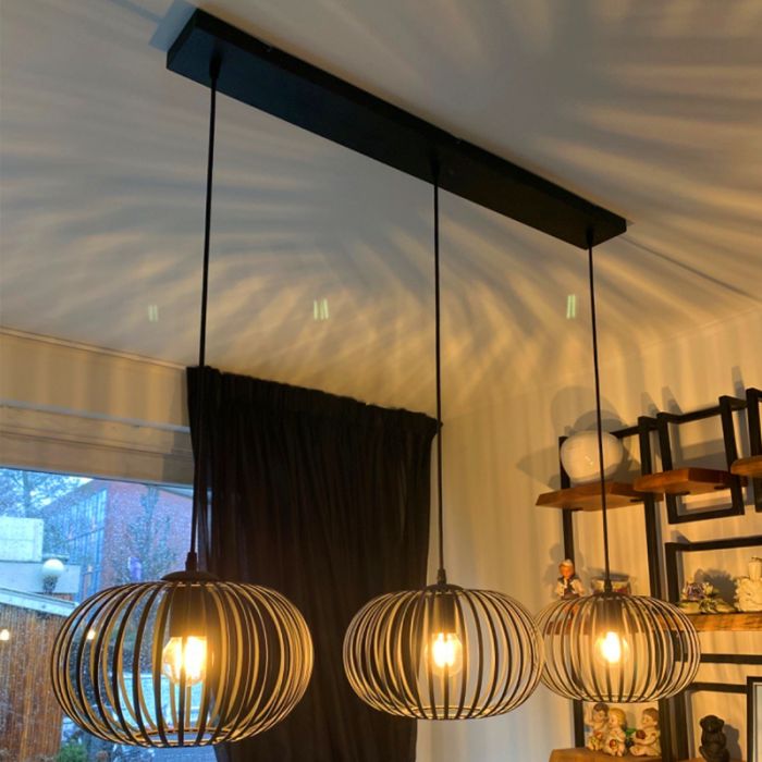 Industrielle Pendelleuchte Lieve, schwarz, Metall