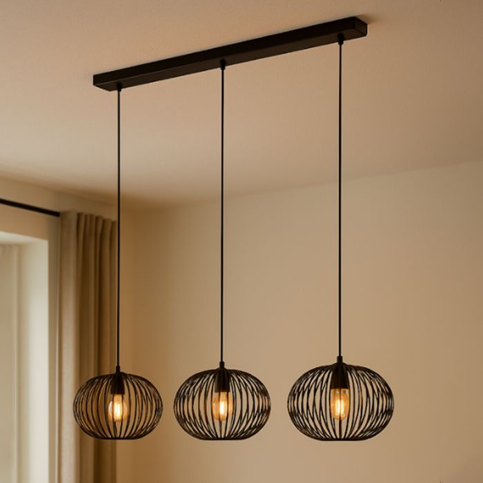 Industrielle Pendelleuchte Lieve, schwarz, Metall