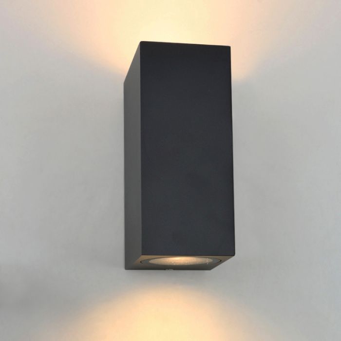 Moderne Außenleuchte Schwarz, Corella, IP44