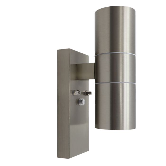 Moderne Außen Wandleuchte mit Dämmerungsmelder Silber, Pedro, IP44