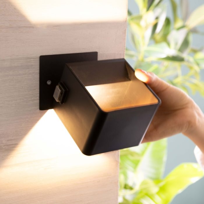 Moderne aufladbare Wandleuchte Schwarz, Puck, 4W, 3000K LED, IP44