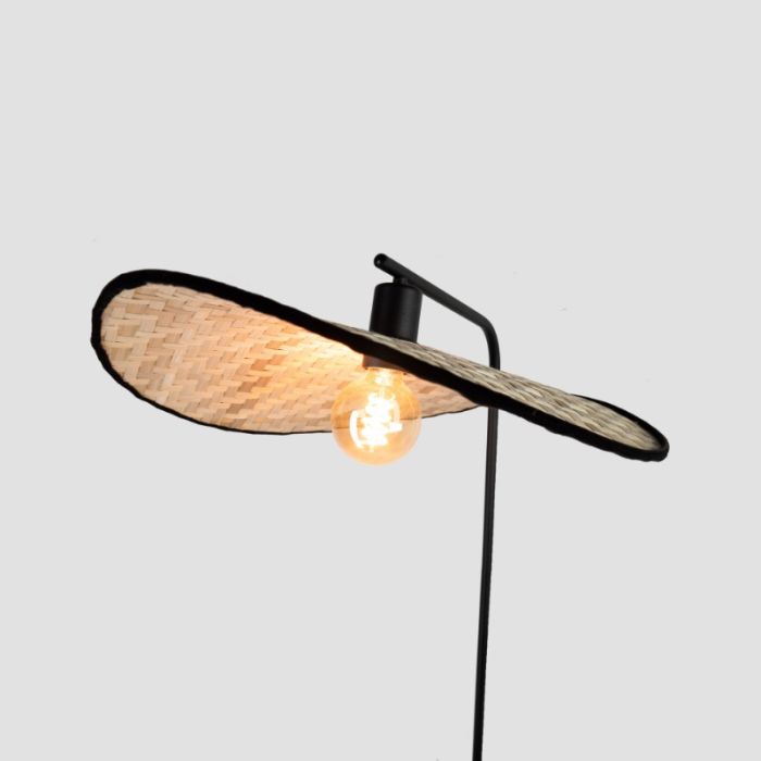 Braune landhaus Stehlampe Holz, Jillah, mit Schalter