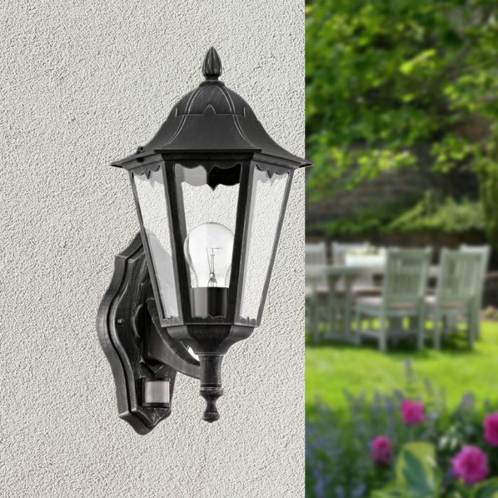 Schwarze antik Außen Wandleuchte mit Bewegungsmelder Aluminium, Leanna, IP44