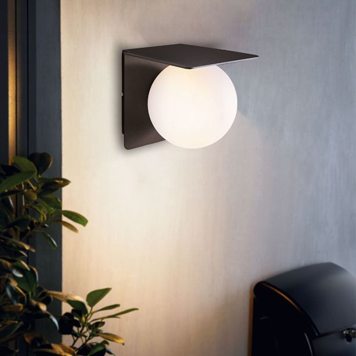 Schwarze moderne Außenleuchte Aluminium, Lute, IP44