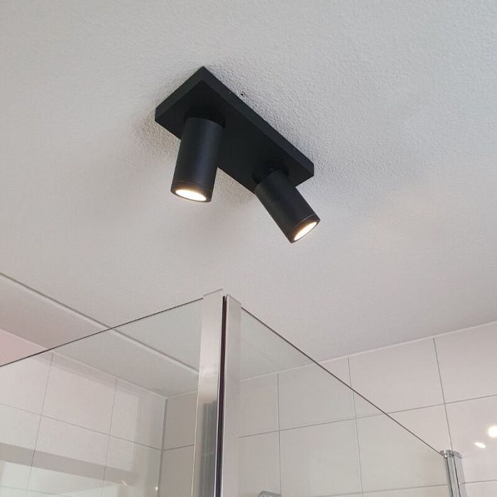 Schwarze Badezimmer Deckenstrahler Kenan, 2L, modern, IP44