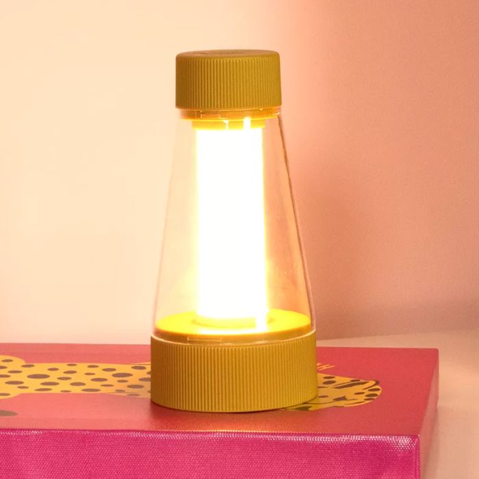 Gelbe aufladbare Außen Tischlampe Modern, Lorali, 1,2W, 2700K LED, IP44, mit Touch-Dimmer