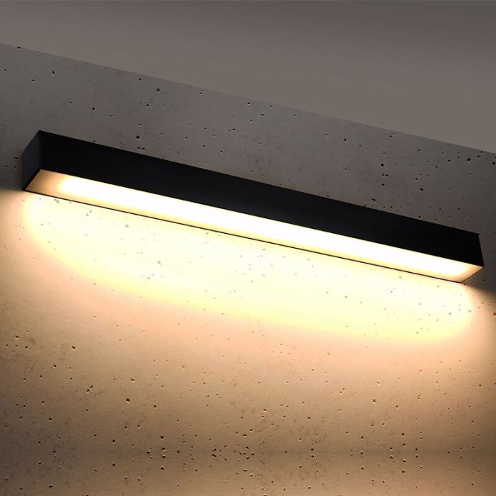 Aluminium Wandleuchte Schwarz, Mascha, 22W, 3000K LED