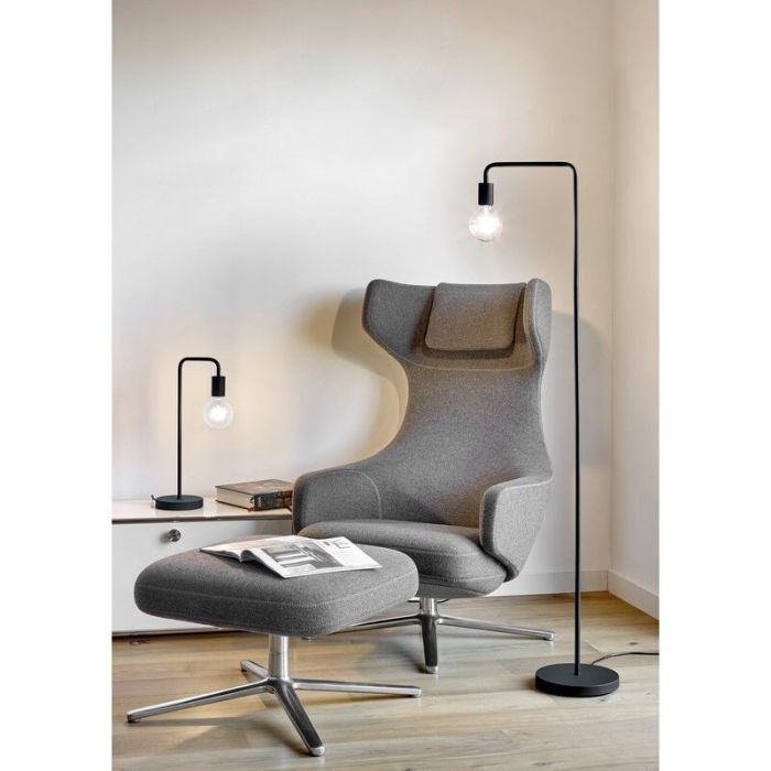 Schwarze Stehlampe Modern, Ritual, mit Schalter