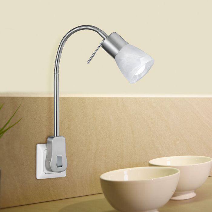 Nickel Wandleuchte mit Steckdose Modern, Gustav, mit Schalter